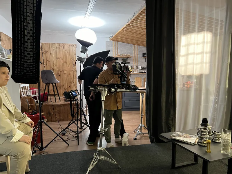 Filming the Looknet commercial
