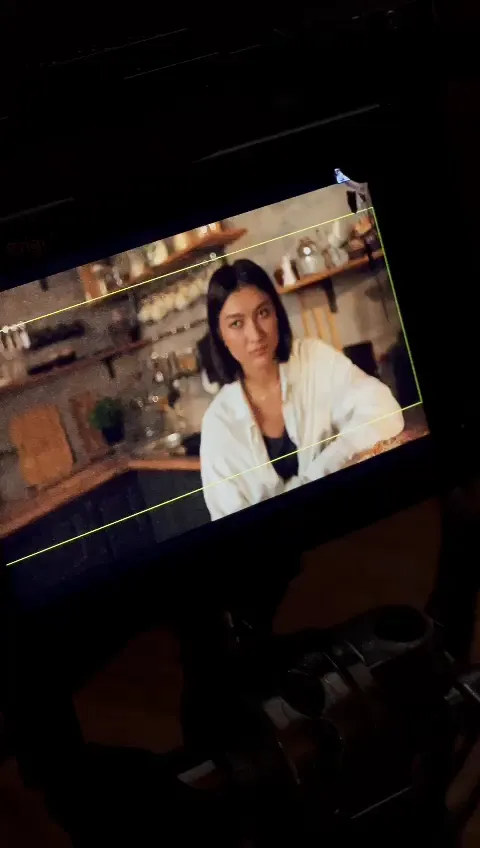 Footage from the Looknet set on a phone